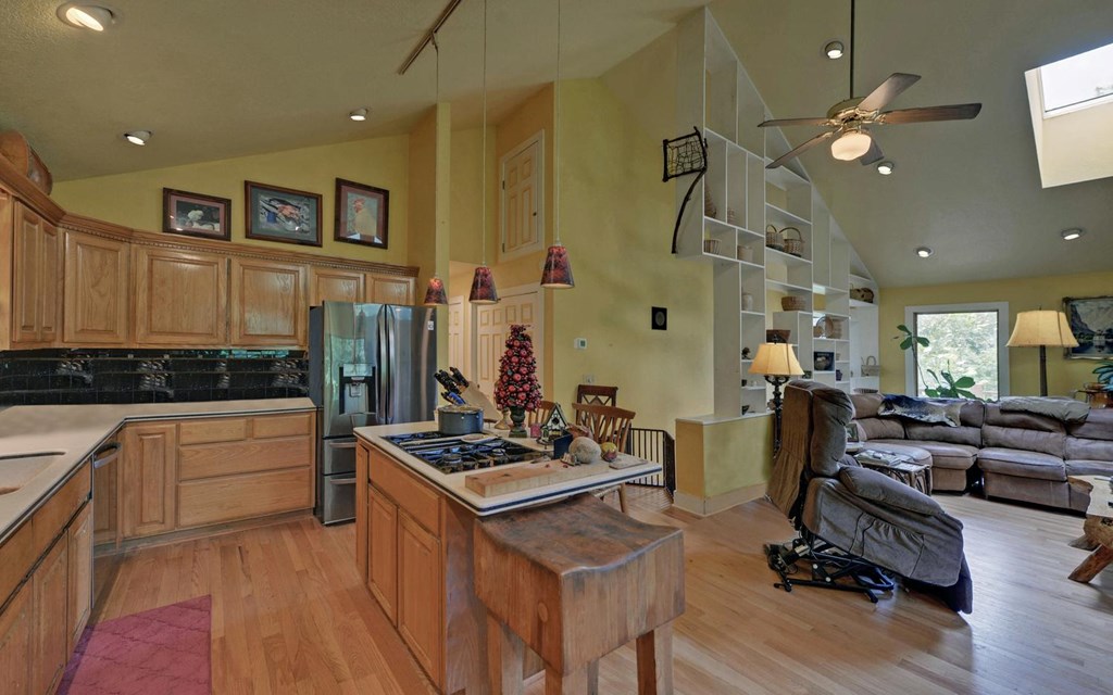 475 Rivercane Road Property Photo 8