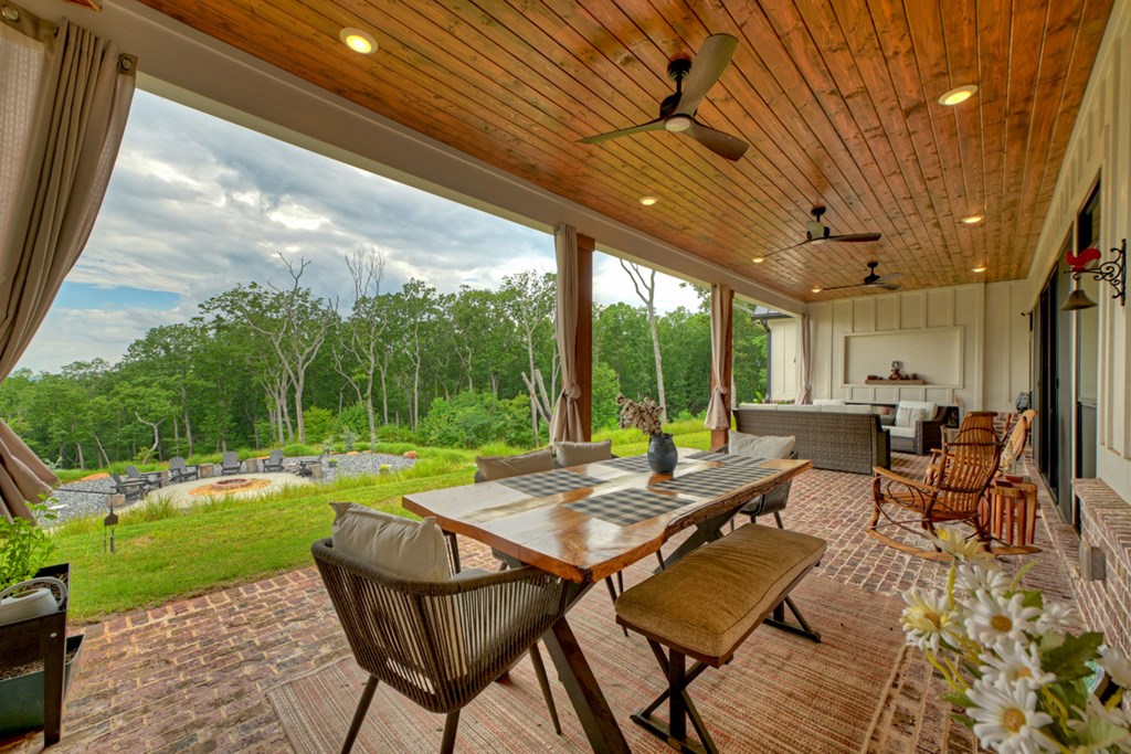 624 High Summit Drive Property Photo 38