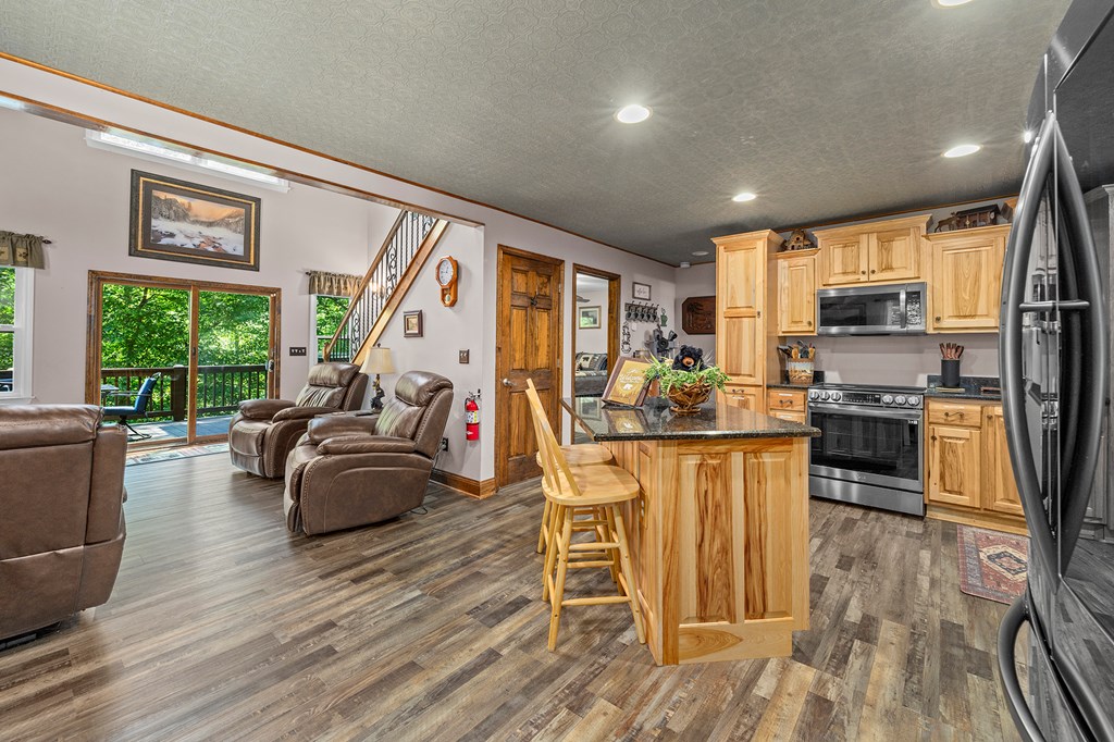 120 Walnut Mountain Court Property Photo 6
