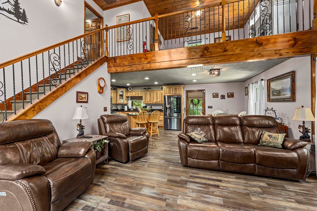 120 Walnut Mountain Court Property Photo 8