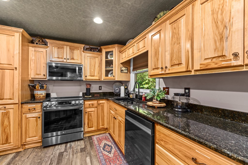 120 Walnut Mountain Court Property Photo 13