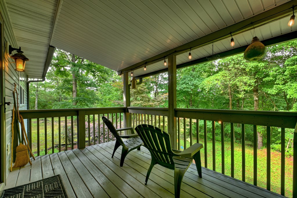 387 Ruby Lane Property Photo 22