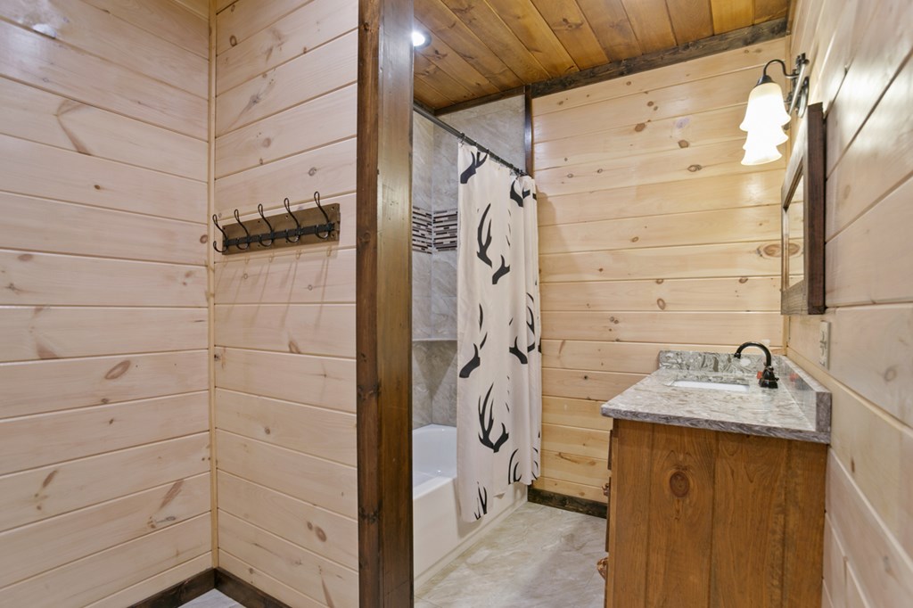 231 Kyle Road Property Photo 40
