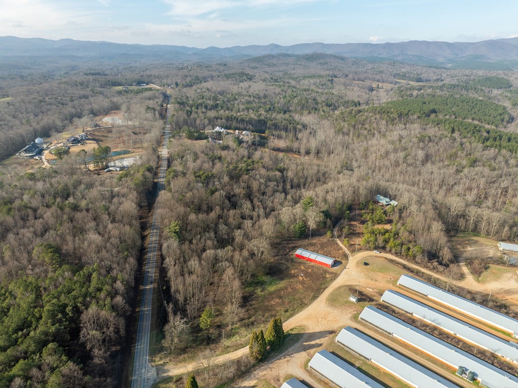 87 Eagle Creek Farm Drive Property Photo 3