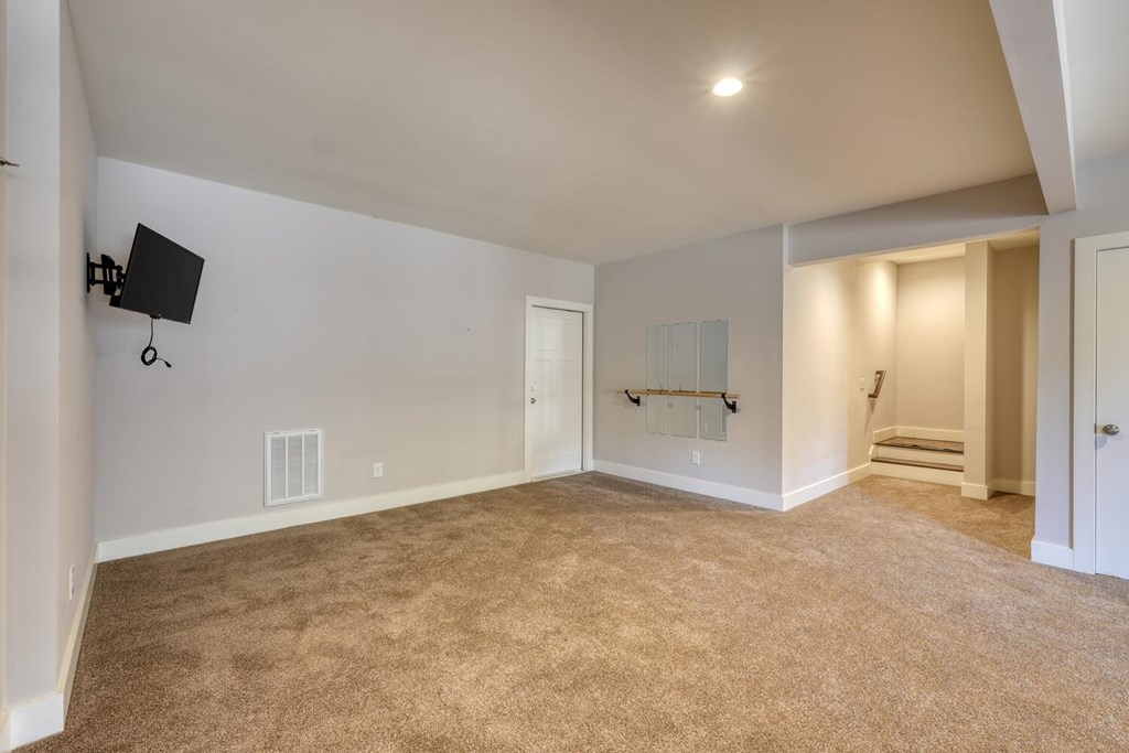 161 Loop Lane Property Photo 28