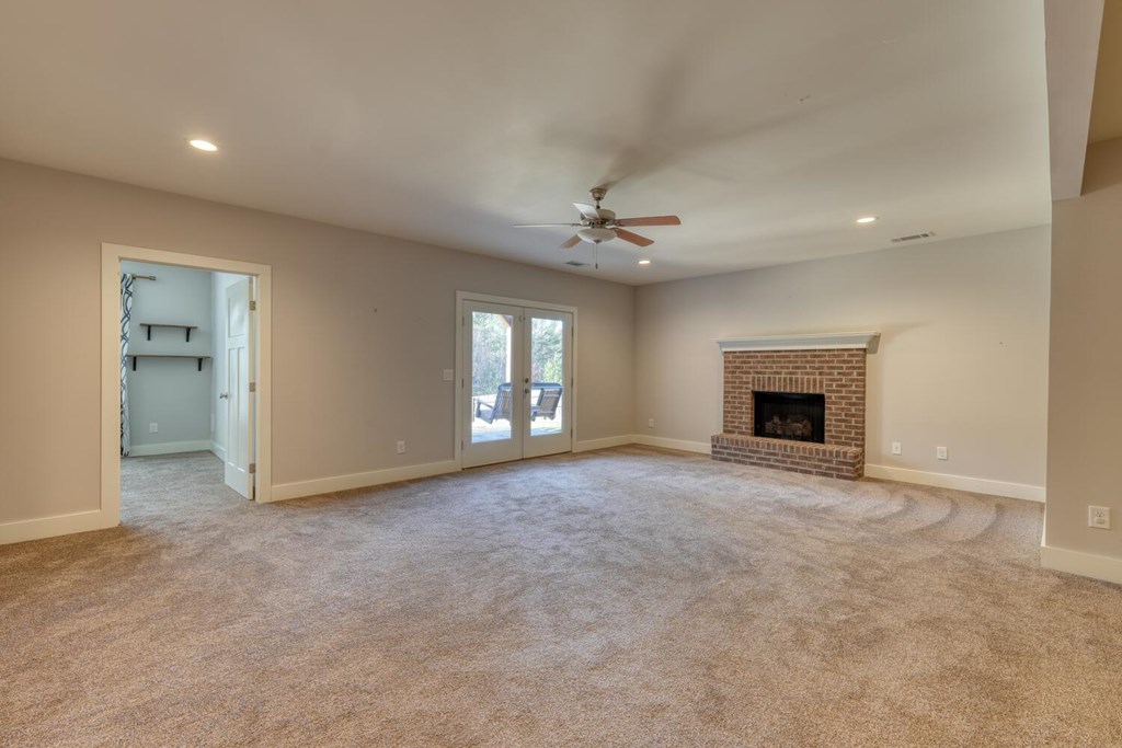 161 Loop Lane Property Photo 29