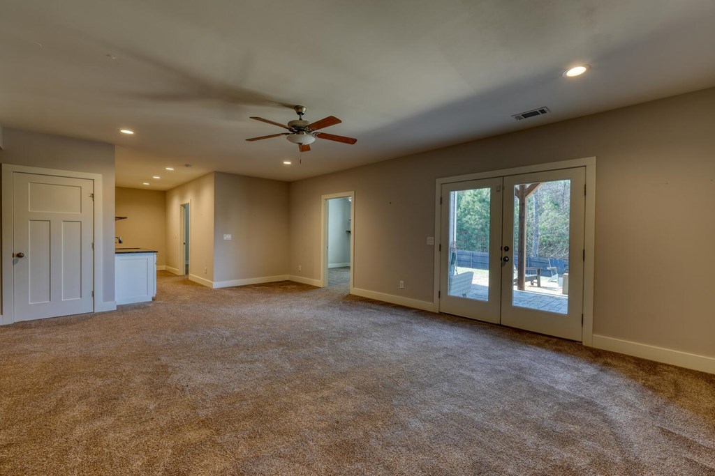161 Loop Lane Property Photo 32