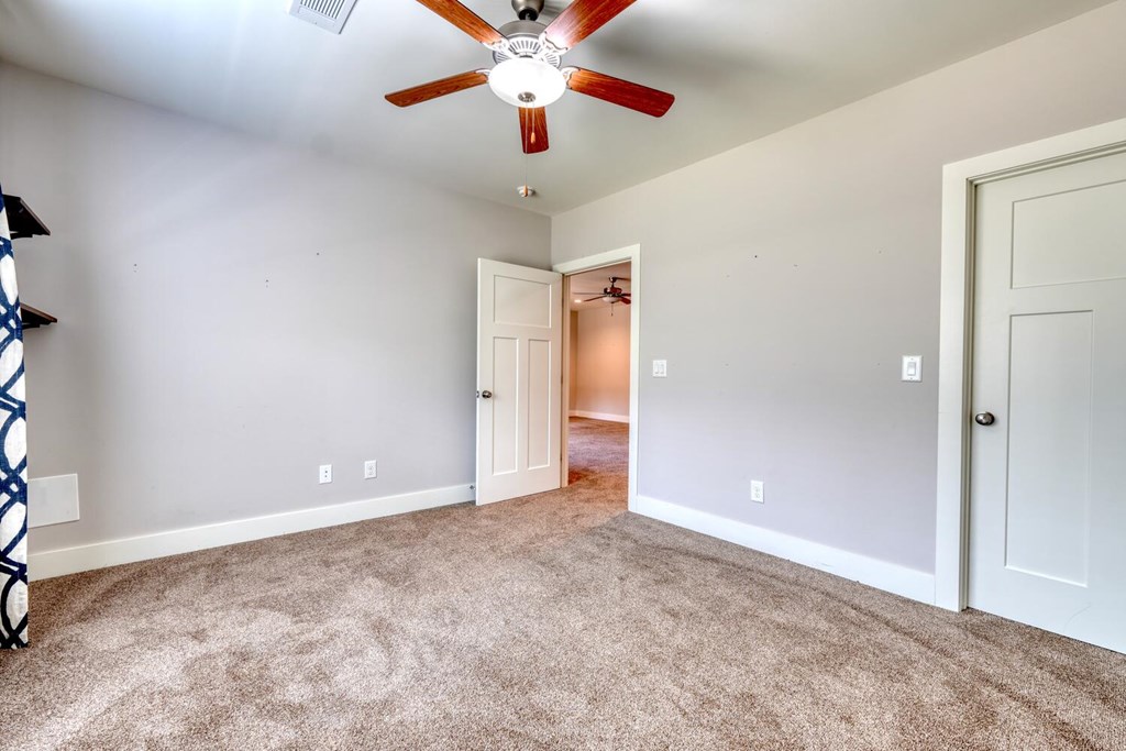 161 Loop Lane Property Photo 35