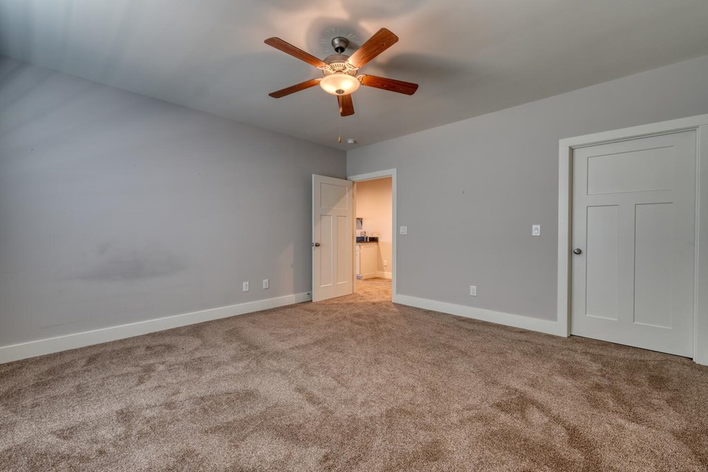 161 Loop Lane Property Photo 40