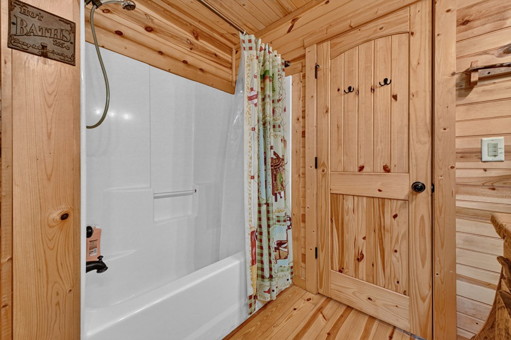 171 Mountain Lake Drive Property Photo 23