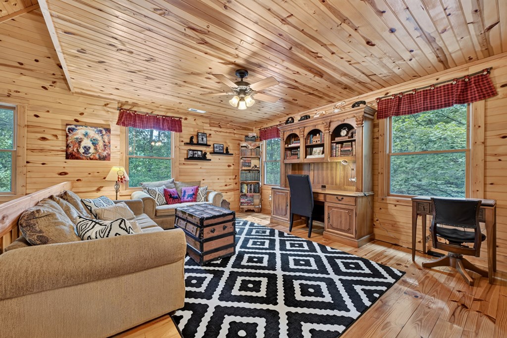 171 Mountain Lake Drive Property Photo 47