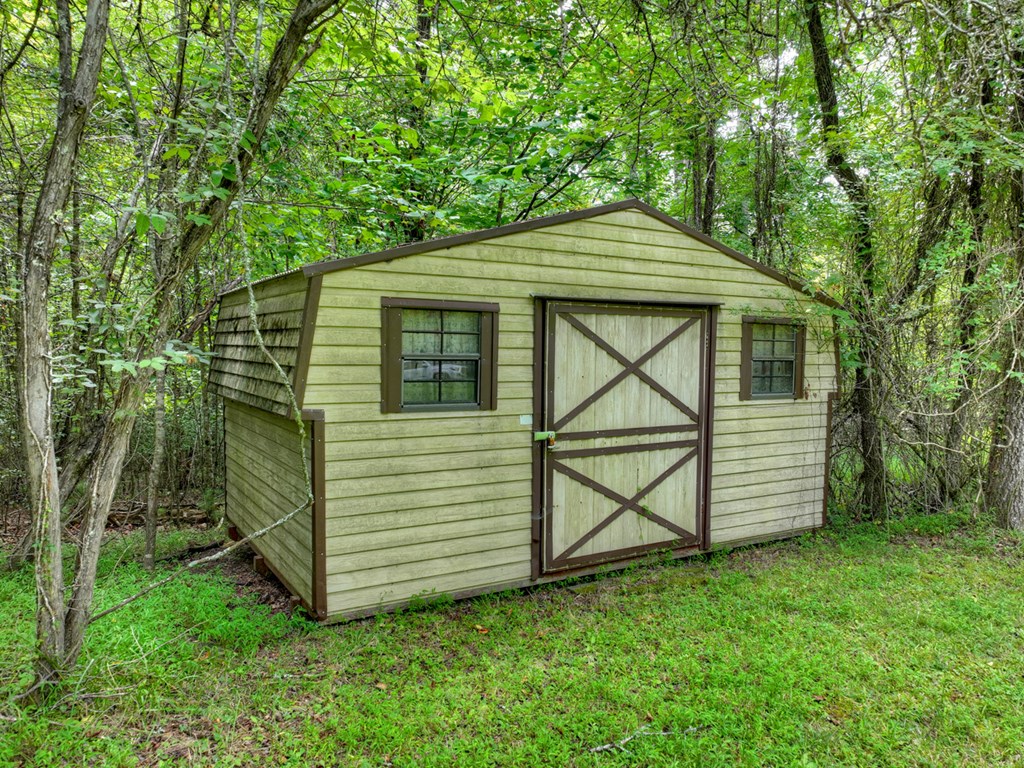 6162 Hardscrabble Road Property Photo 48