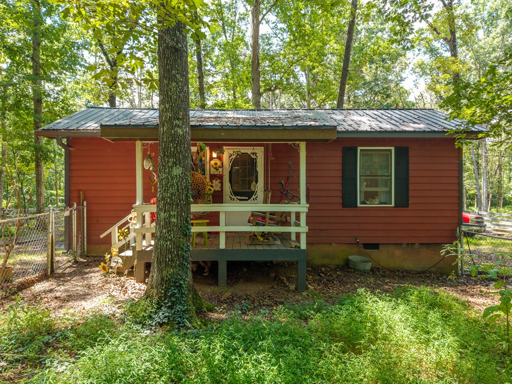 237 Rusty Lady Ln Property Photo 5