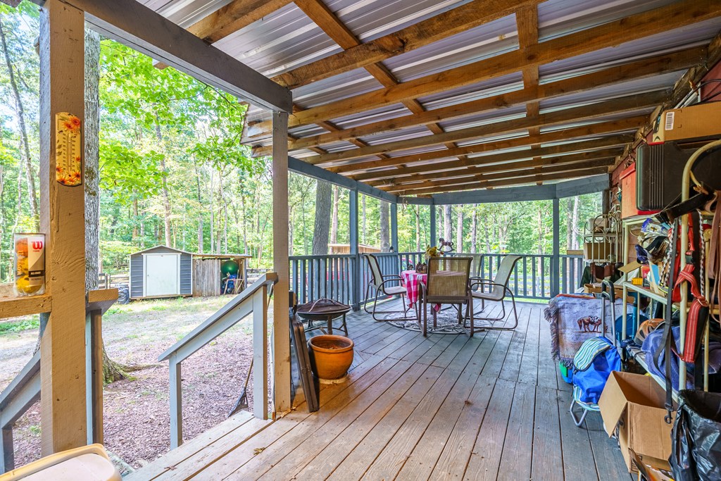 237 Rusty Lady Ln Property Photo 17