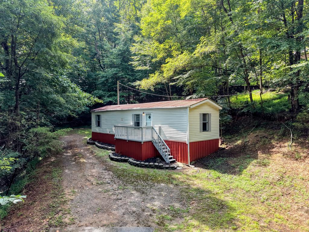 8223 True Love Mountain Road Property Photo 1
