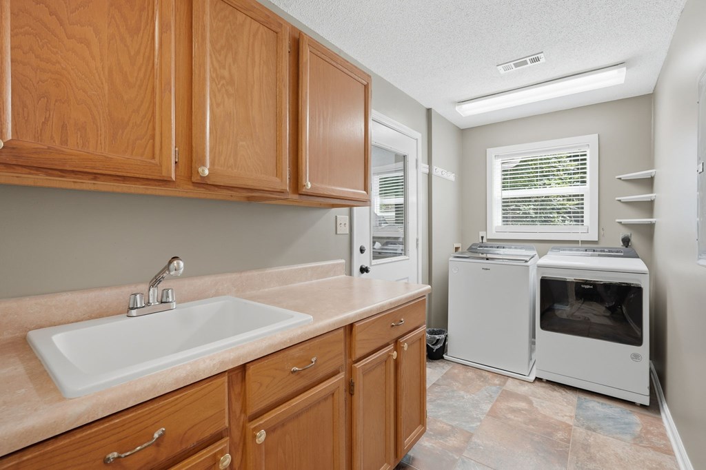201 Talona Lake Terrace Property Photo 34