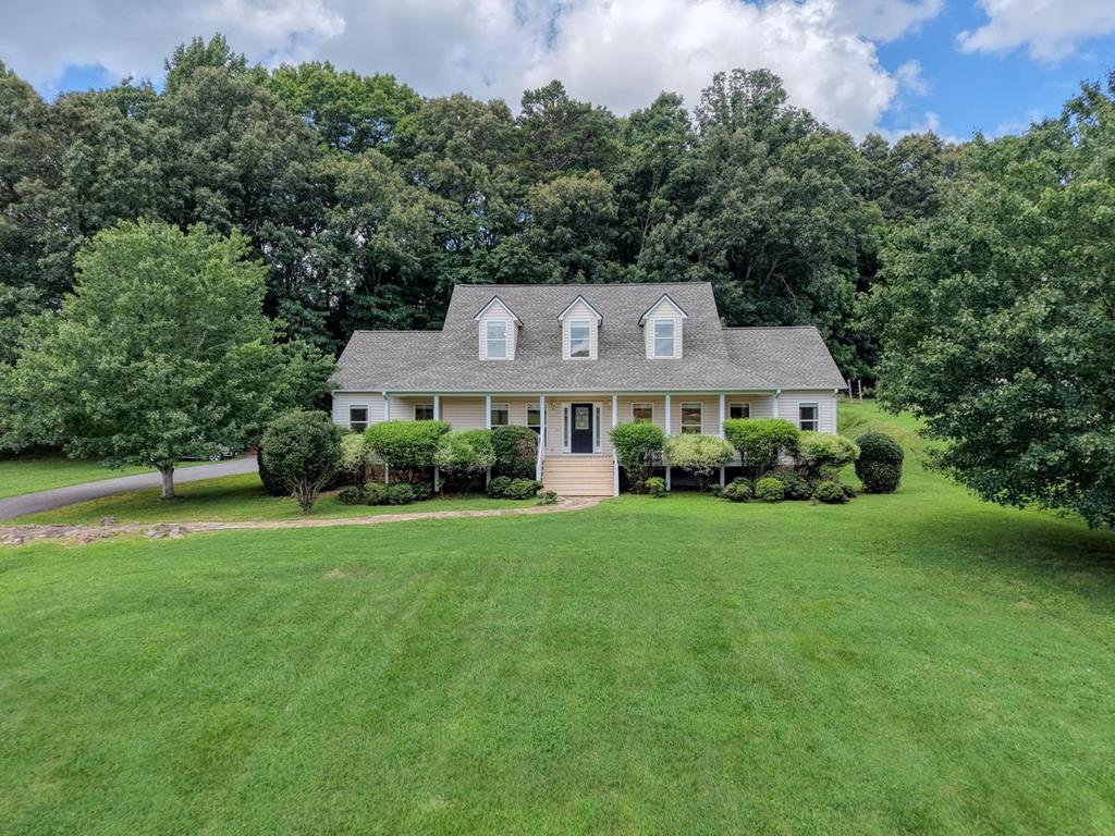 100 Colonsay Trace Property Photo 1