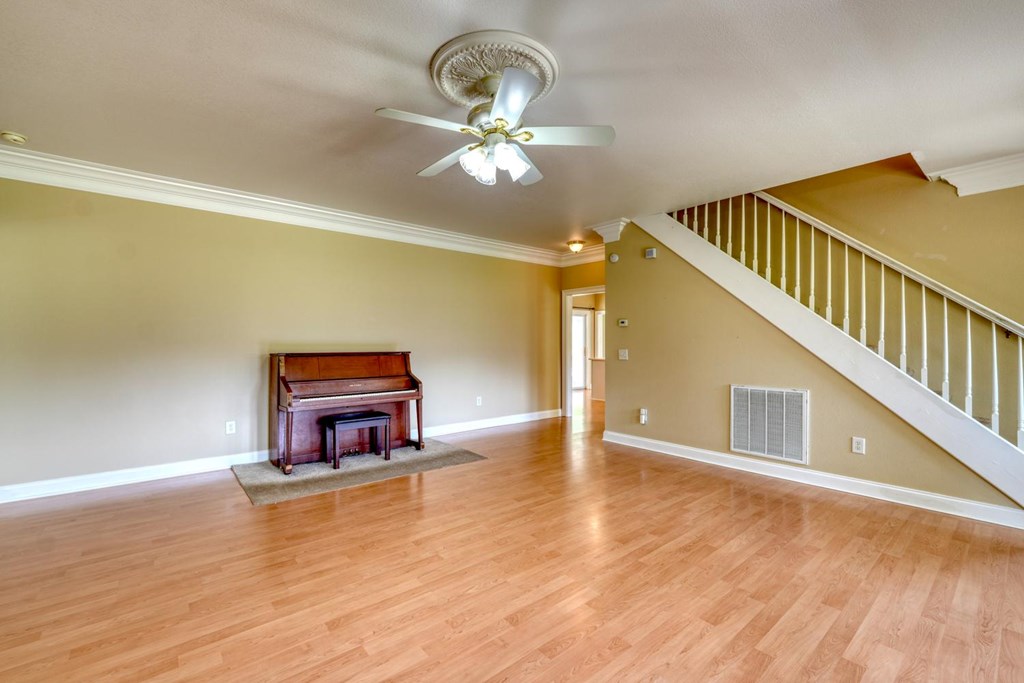 100 Colonsay Trace Property Photo 10