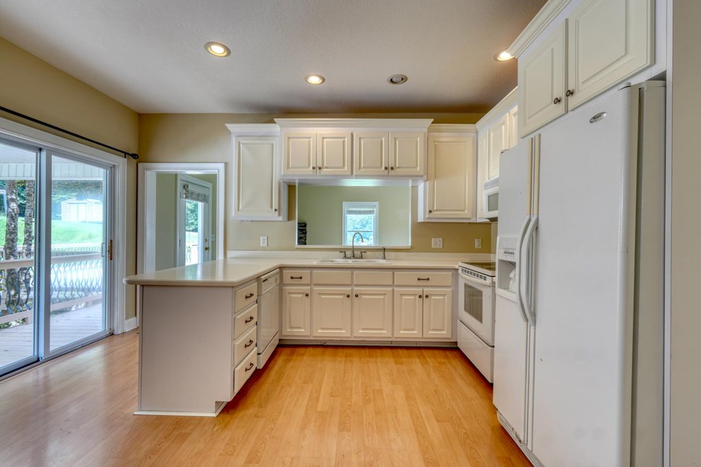 100 Colonsay Trace Property Photo 11