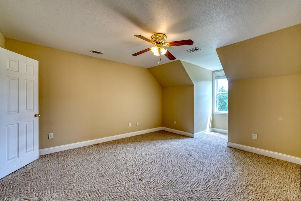 100 Colonsay Trace Property Photo 26
