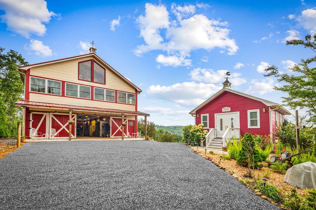 53 Fox Run Property Photo 1