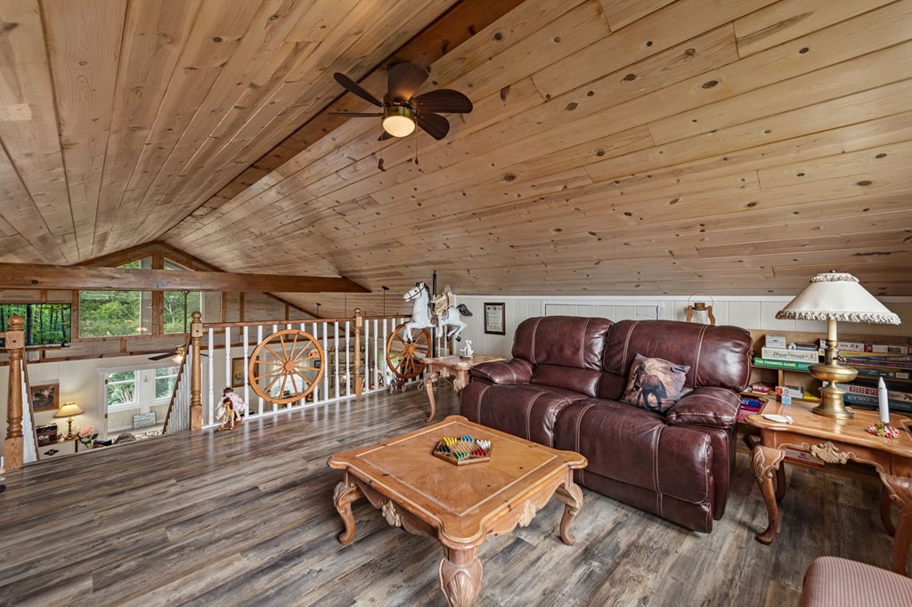 53 Fox Run Property Photo 74