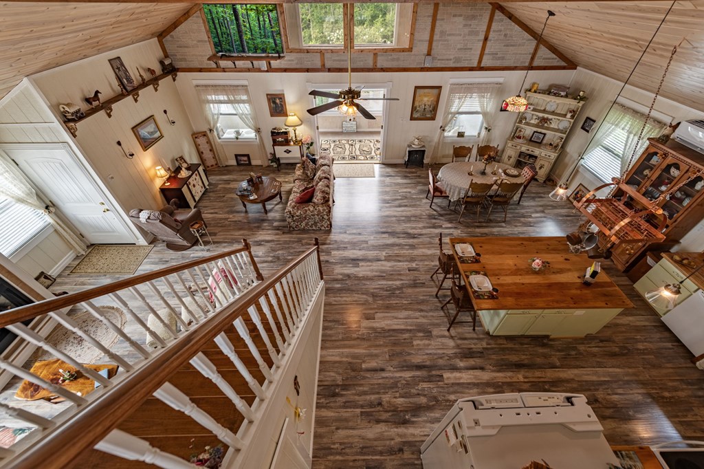 53 Fox Run Property Photo 76