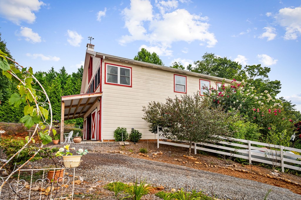 53 Fox Run Property Photo 80