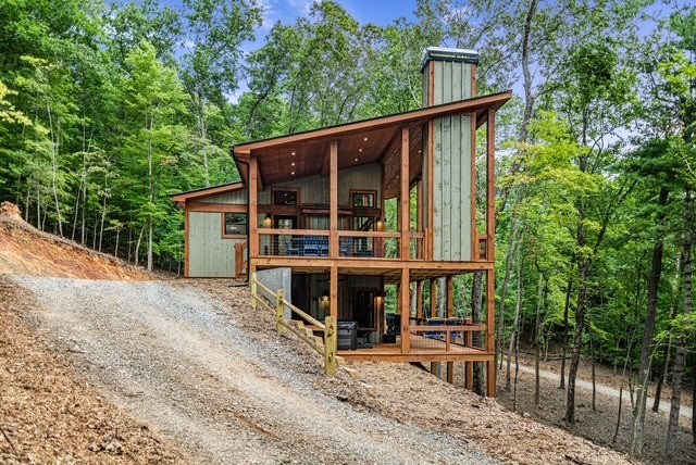 1360 Black Ankle Creek Road Property Photo 16