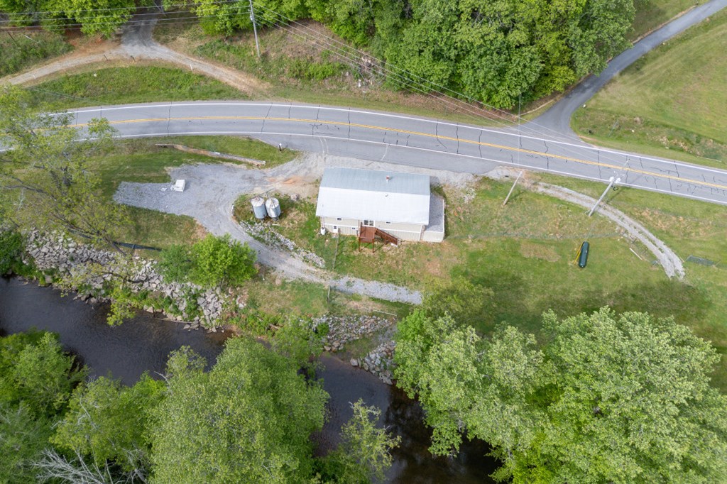 4494 Gainesville Hwy Property Photo 47