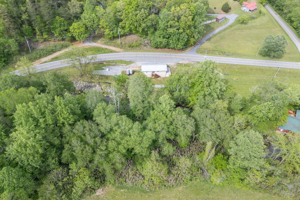 4494 Gainesville Hwy Property Photo 54