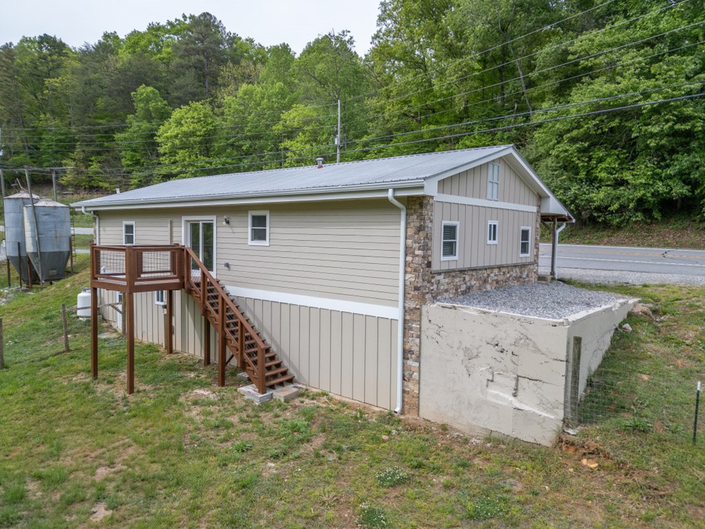 4494 Gainesville Hwy Property Photo 31