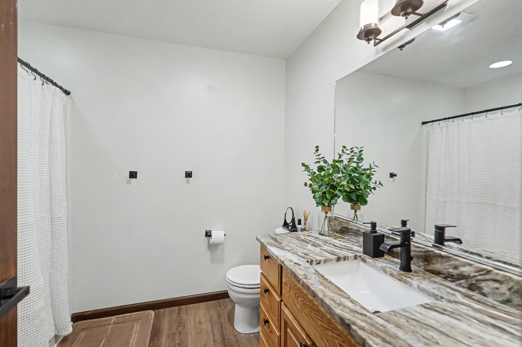 147 Midnight Road Property Photo 23