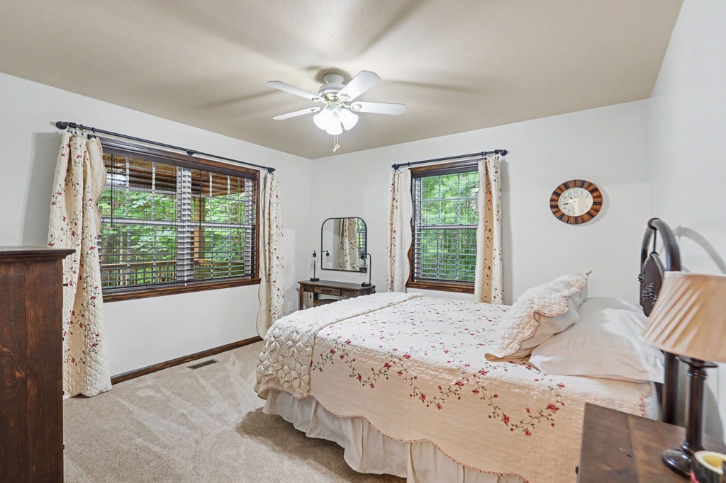 147 Midnight Road Property Photo 25