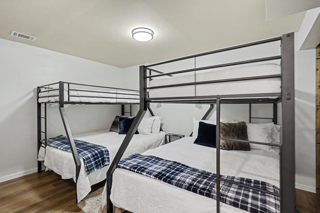 147 Midnight Road Property Photo 31