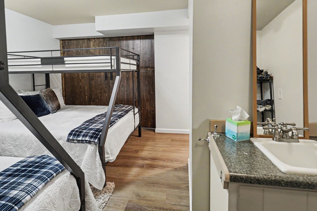 147 Midnight Road Property Photo 32