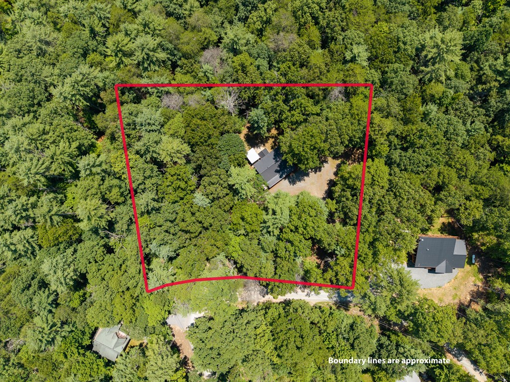 115 Doe Run Property Photo 34