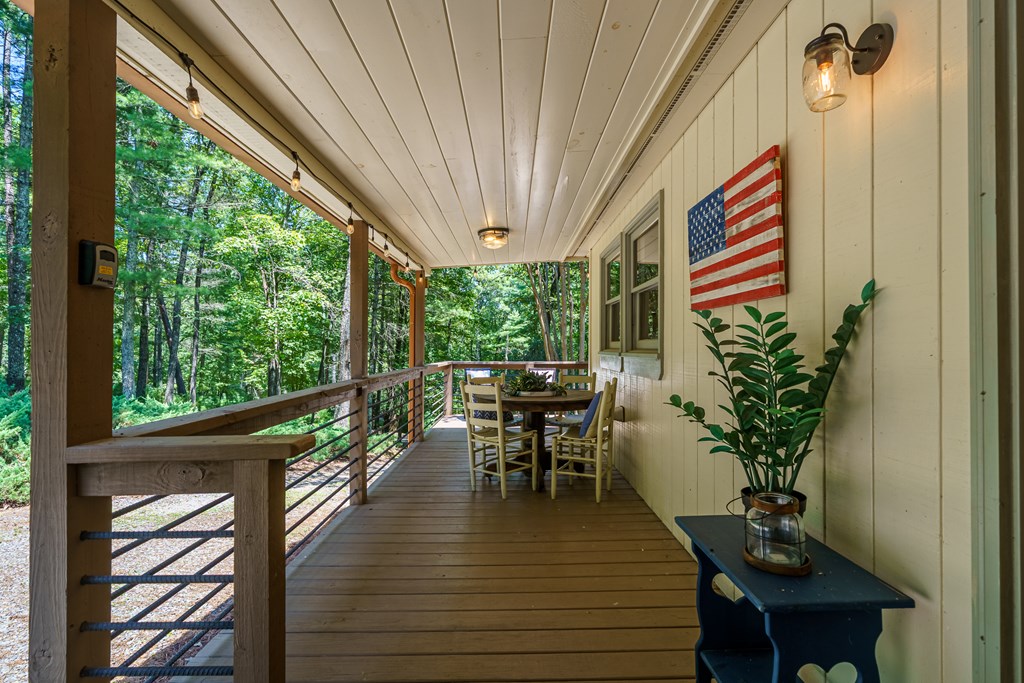 115 Doe Run Property Photo 40