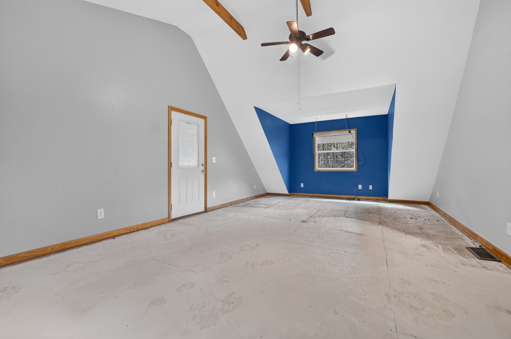 648 Posey Place Property Photo 28