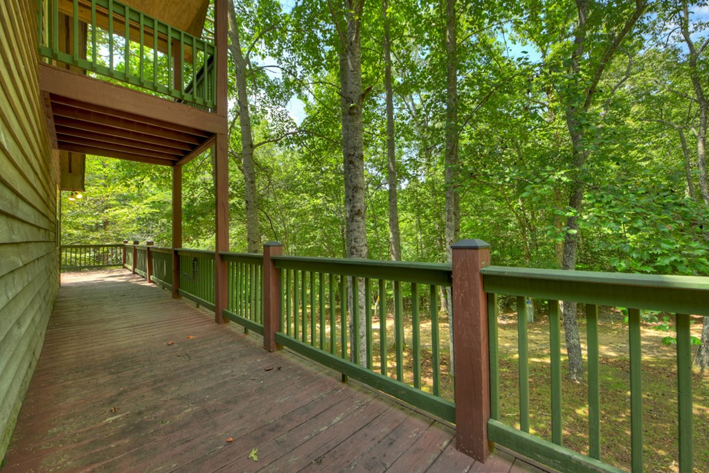 648 Posey Place Property Photo 32