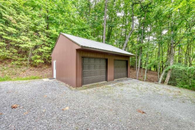 73 Sargent Drive Property Photo 7