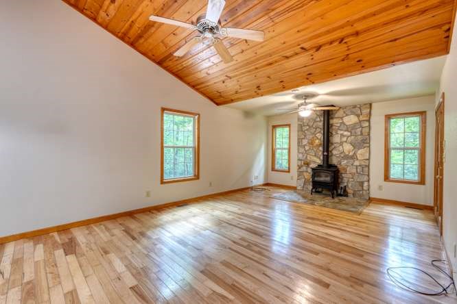 73 Sargent Drive Property Photo 12