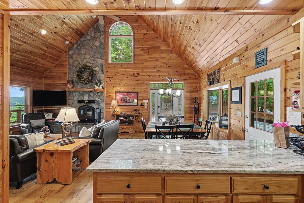 1259 My Mountain Road Property Photo 17