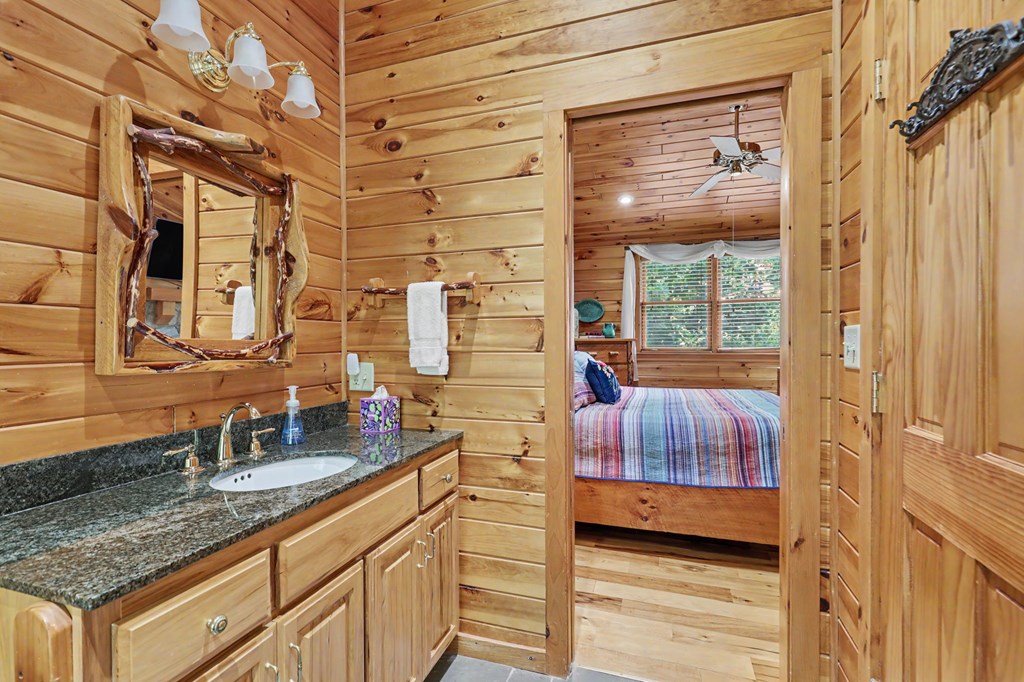 1259 My Mountain Road Property Photo 44