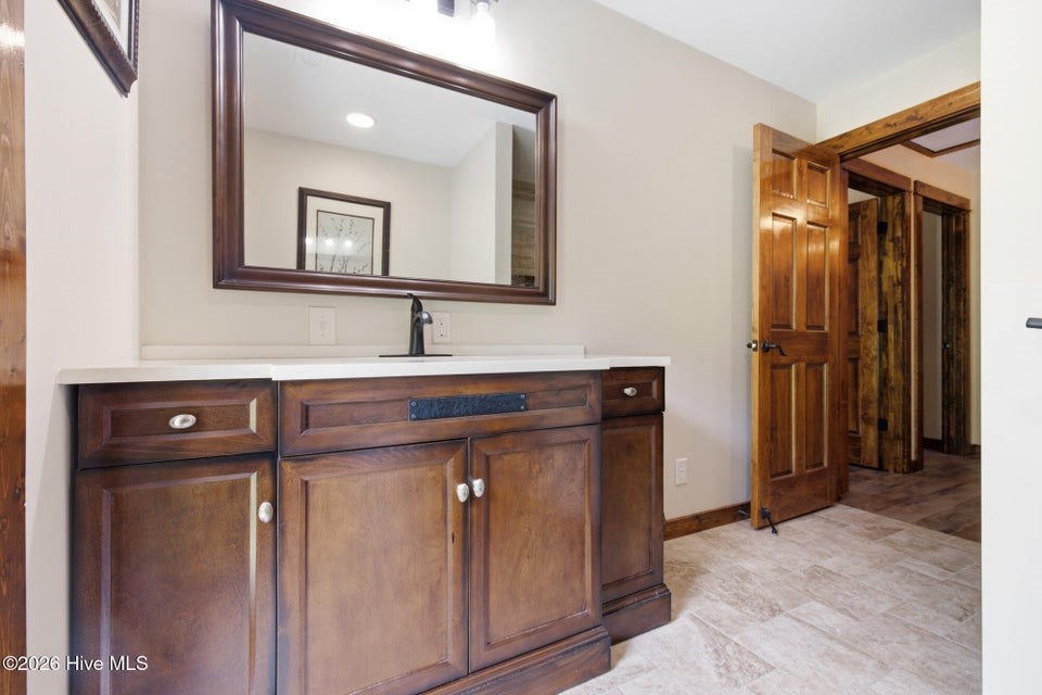 239 Woodland Heights Property Photo 54