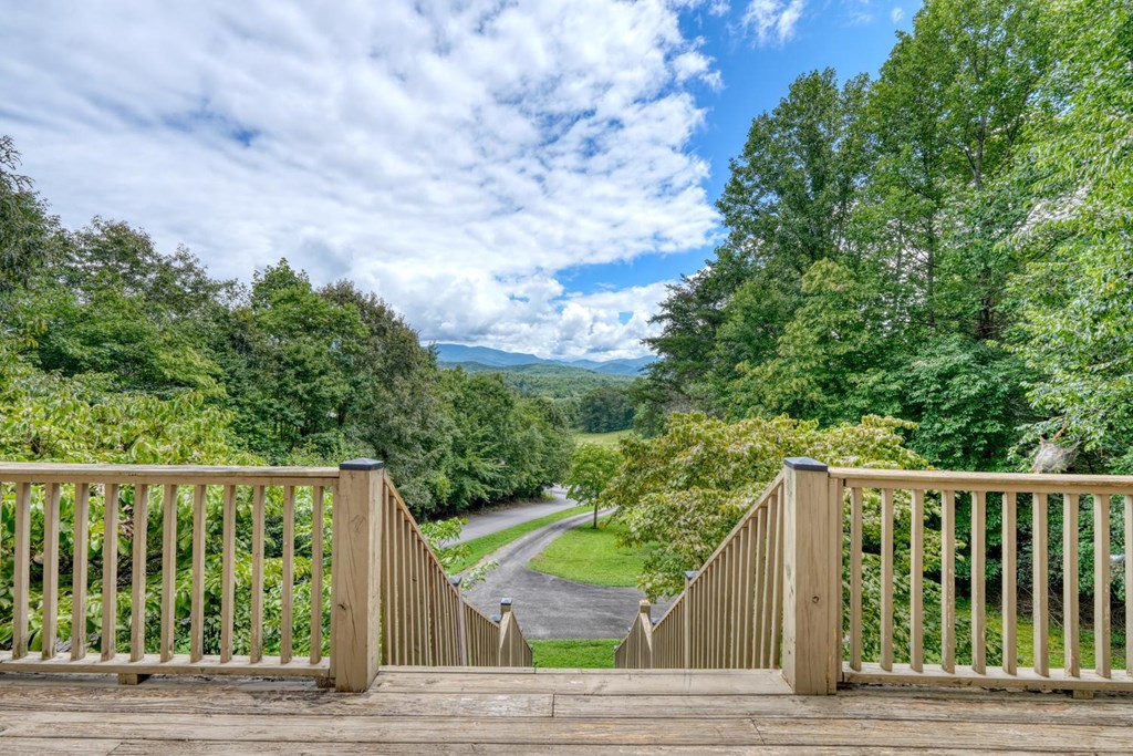 1201 Owl Town Road Property Photo 8
