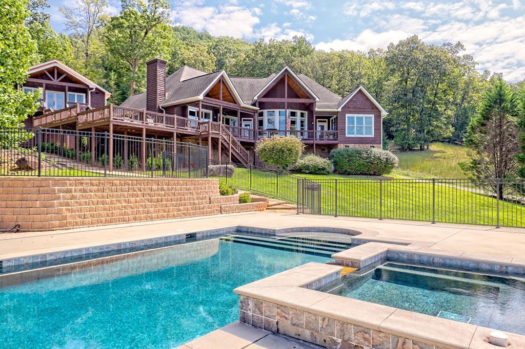 340 Autumn Trail Property Photo 1
