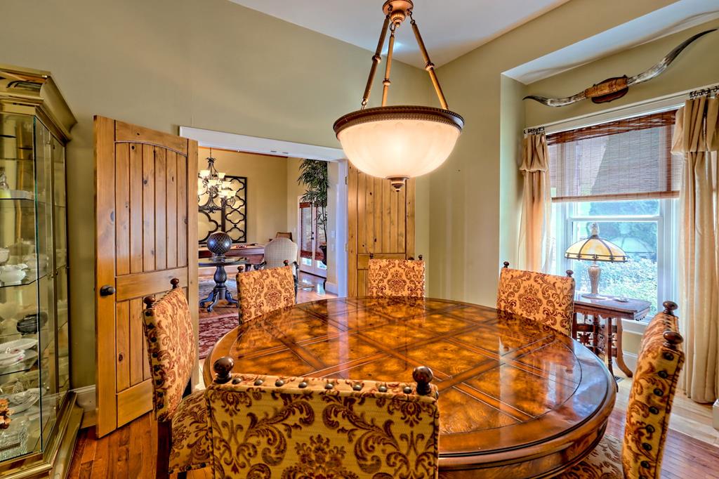 340 Autumn Trail Property Photo 7