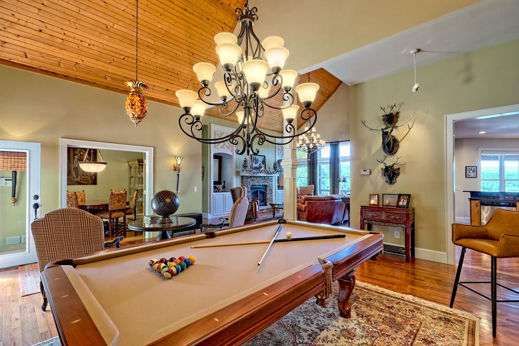 340 Autumn Trail Property Photo 13