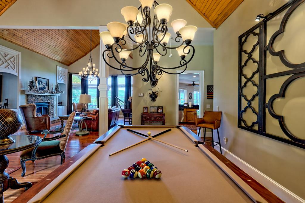 340 Autumn Trail Property Photo 14